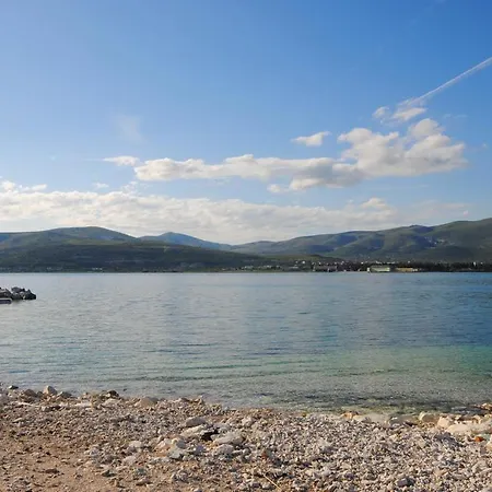 Apartamento Beachfront Martea *